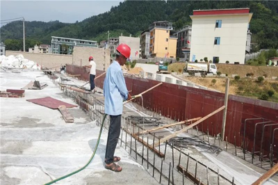 玉屏 疫情防控與重點工程建設兩手抓